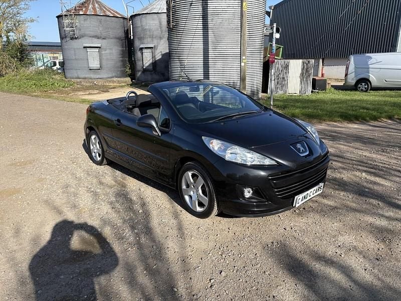 Used Peugeot 207 Active 120 HP (88 kW) 2012 Black Cabriolet