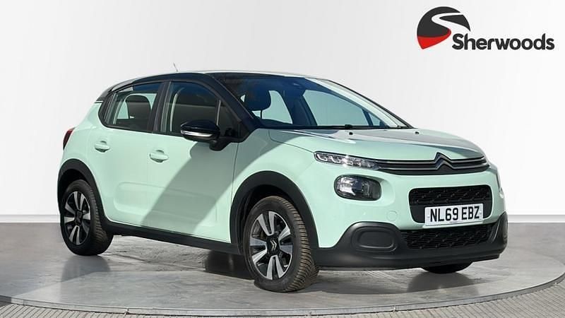 Used Citroën C3 Feel 83 HP (61 kW) 2019 Green Hatchback