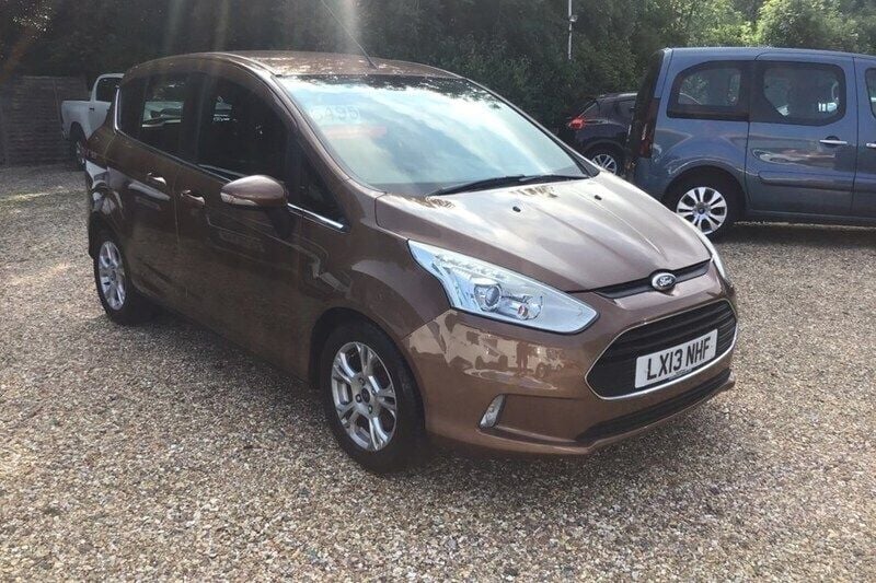 Used Ford B-MAX Zetec 2013 Gold MPV