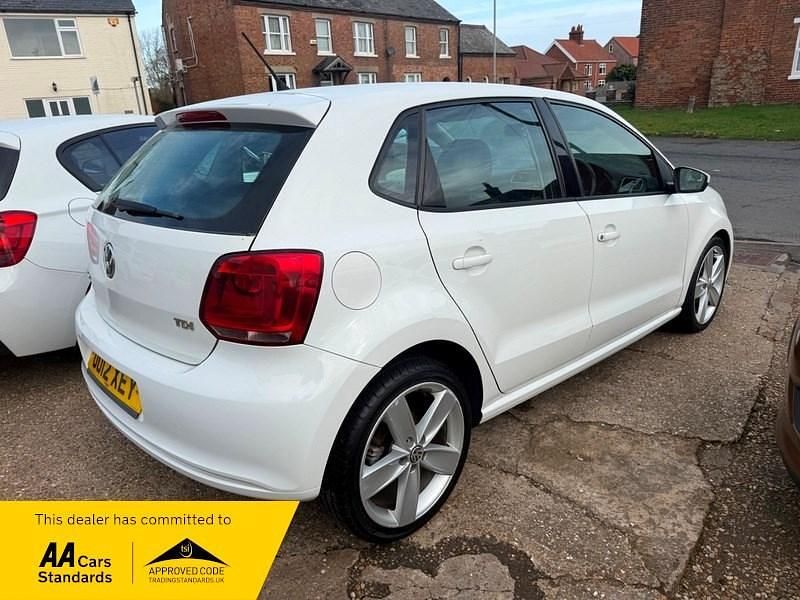 Used VW Polo SEL 88 HP (64 kW) 2012 White Hatchback