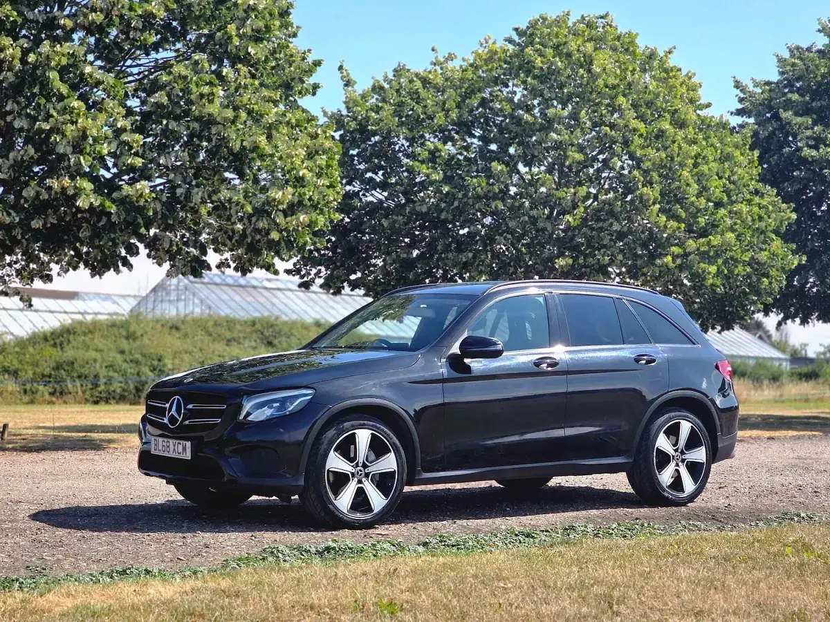 Used Mercedes GLC250 Urban 211 HP (155 kW) 2018 Black SUV