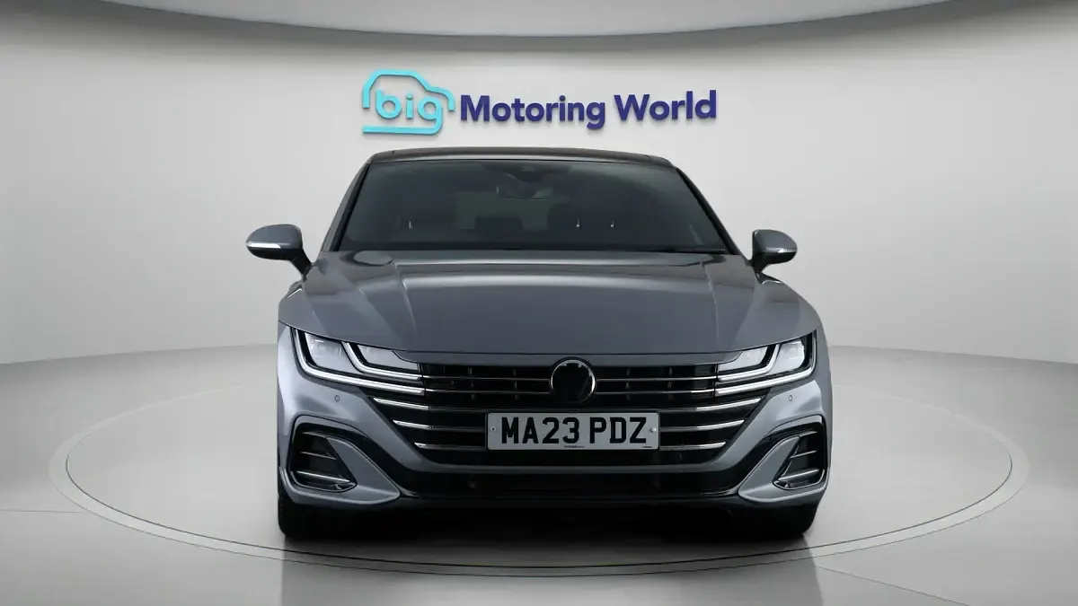 Used VW Arteon R-line 190 HP (139 kW) 2023 Grey Hatchback