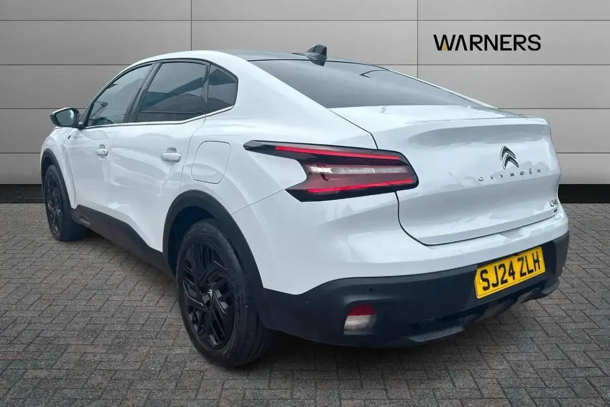 Used Citroën e-C4 98 kW (134 HP) 2024 White SUV
