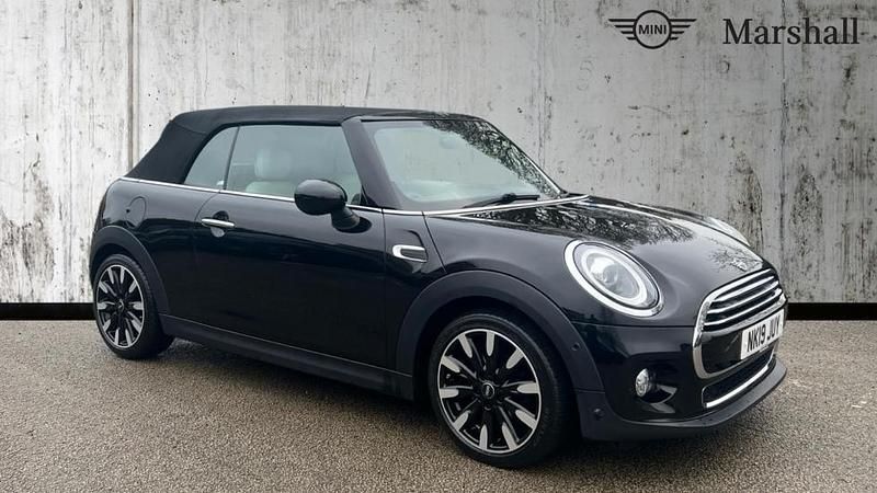 Used Mini Cooper Exclusive 134 HP (98 kW) 2019 Black Hatchback
