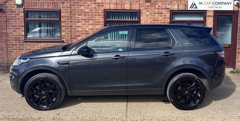 Used Land Rover Discovery Sport HSE Luxury 240 HP (176 kW) 2018 Grey SUV