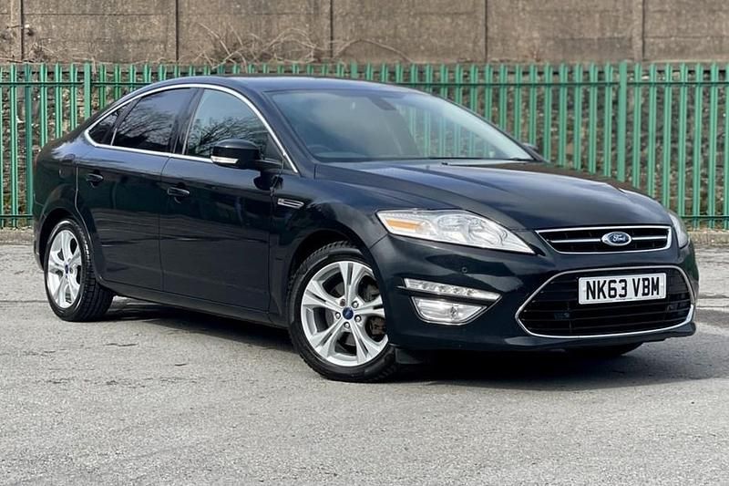 Used Ford Mondeo Business Edition 140 HP (102 kW) 2013 Black Hatchback