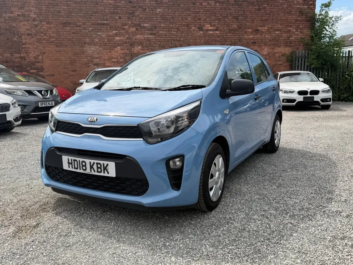 Used Kia Picanto 66 HP (48 kW) 2018 Blue Hatchback