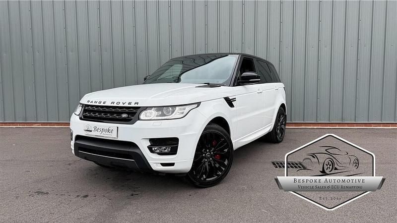 White Used 2017 Land Rover Range Rover Sport HSE Dynamic SUV | £23,963 (A bit pricey) - Image 1/4