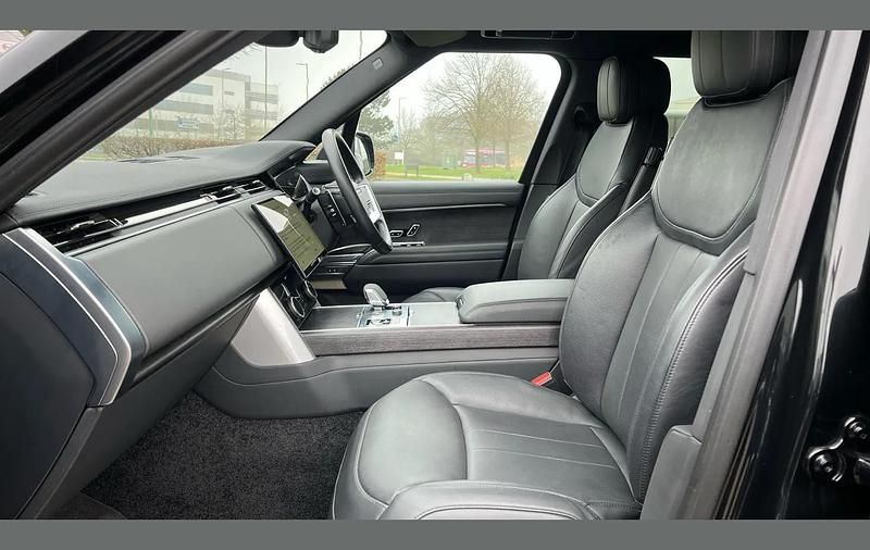 Used Land Rover Range Rover HSE 300 HP (220 kW) 2022 Black SUV