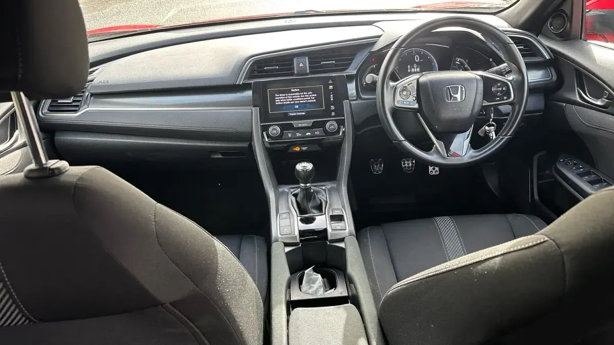 Used Honda Civic SR 126 HP (92 kW) 2018 Red Hatchback