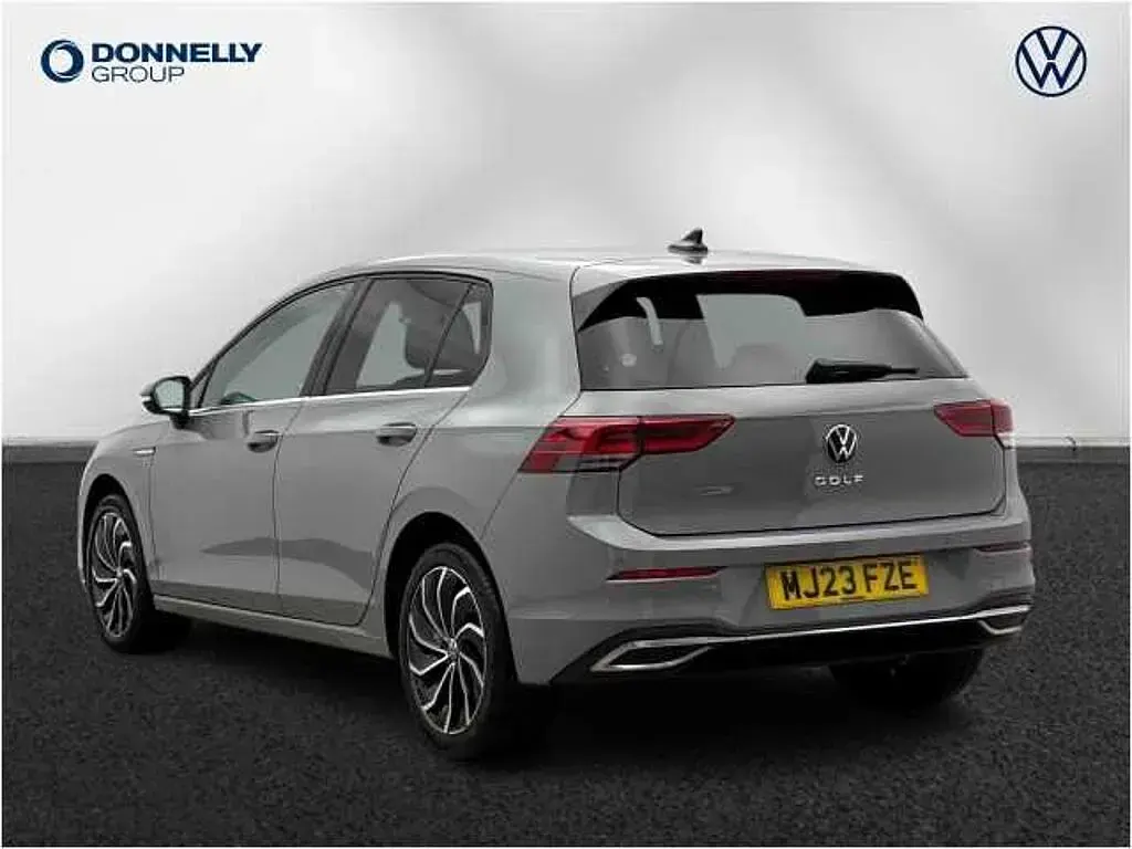 Used VW Golf VIII 130 HP (95 kW) 2023