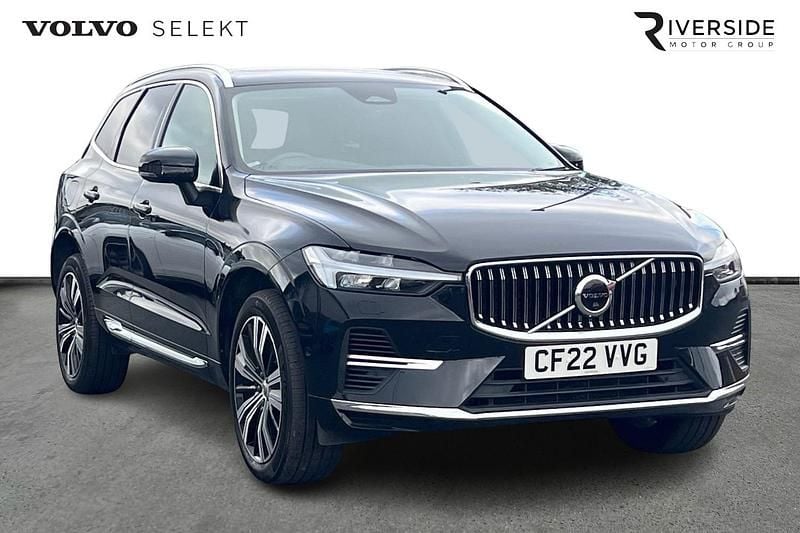 Onyx black Used 2022 Volvo XC60 Inscription SUV | £36,450 (Fair price) - Image 1/4
