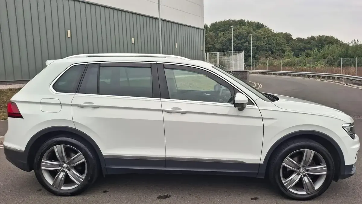 Used VW Tiguan SEL 150 HP (110 kW) 2017 White SUV