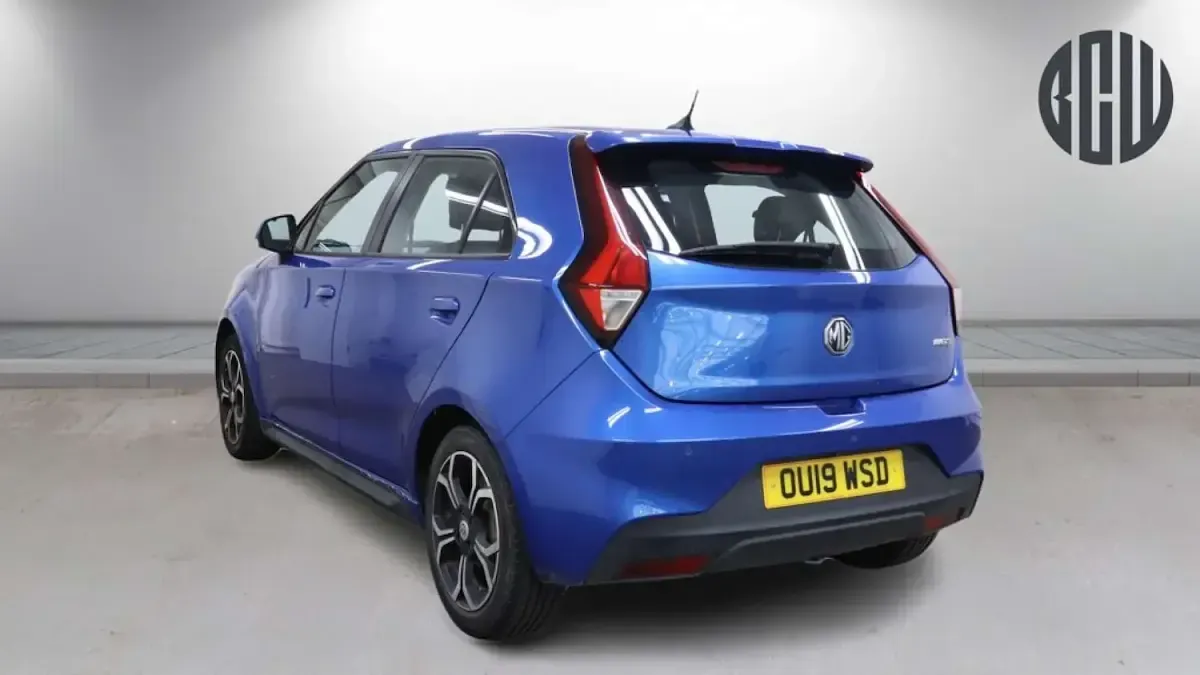 Used MG MG3 Exclusive 106 HP (77 kW) 2019 Blue Hatchback