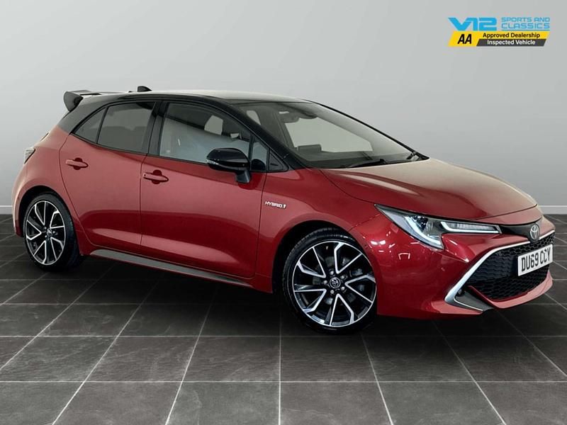 Red/black Used 2019 Toyota Corolla Hatchback | £15,995 (Super price) - Image 1/2