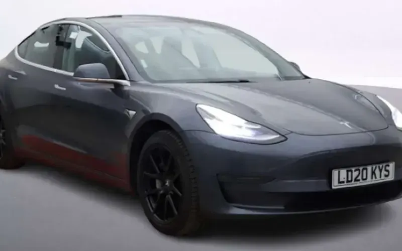 Używany Tesla Model 3 Long Range AWD 258 kW (351 KM) 2023 Sedan/Limuzyna