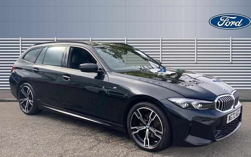 Used 2024 BMW 320 M Sport Estate | £28,494 (Fair price) - Image 1/4