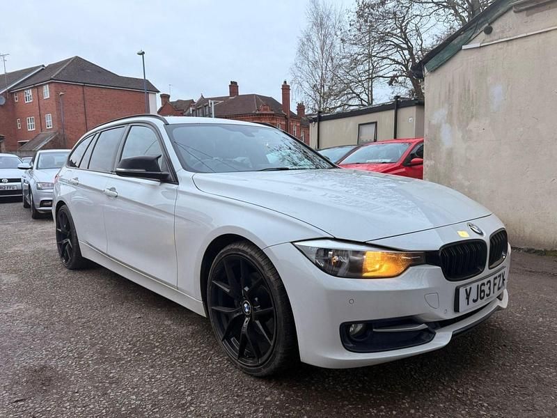 Used BMW 320 Sport Line 2013 White Estate