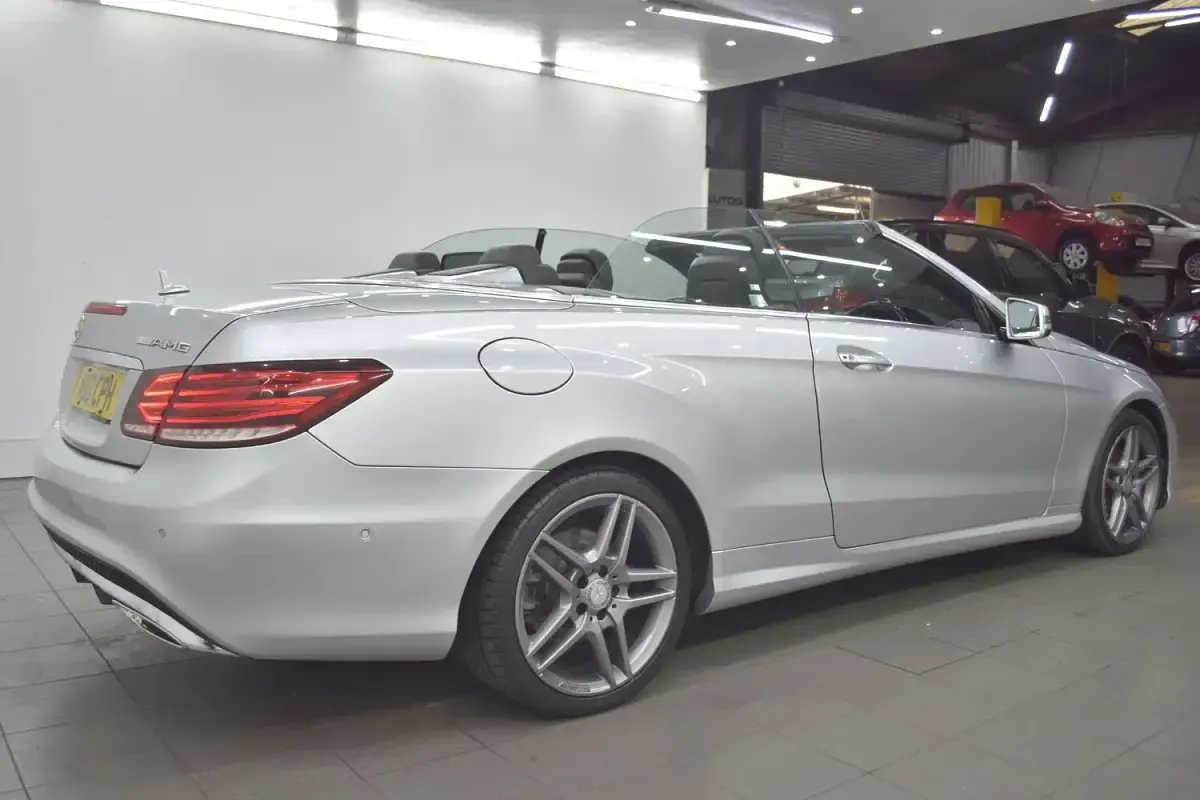 Used Mercedes E220 AMG 170 HP (125 kW) 2013 Silver Cabriolet