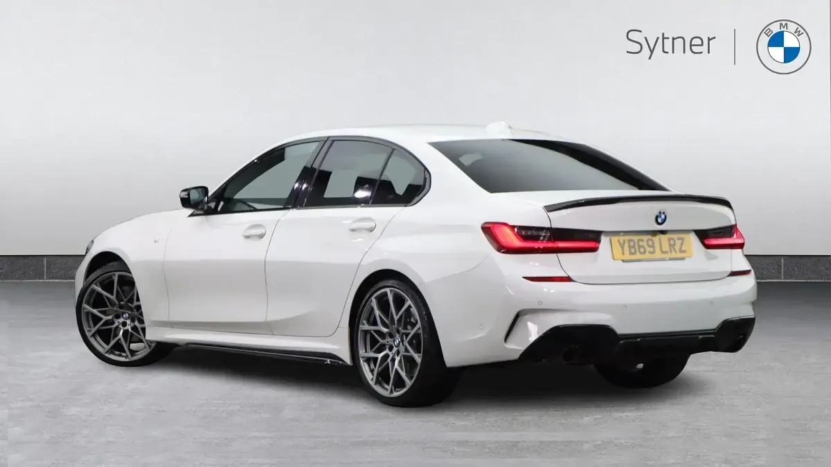 Used BMW 330 M Sport 254 HP (186 kW) 2019 White