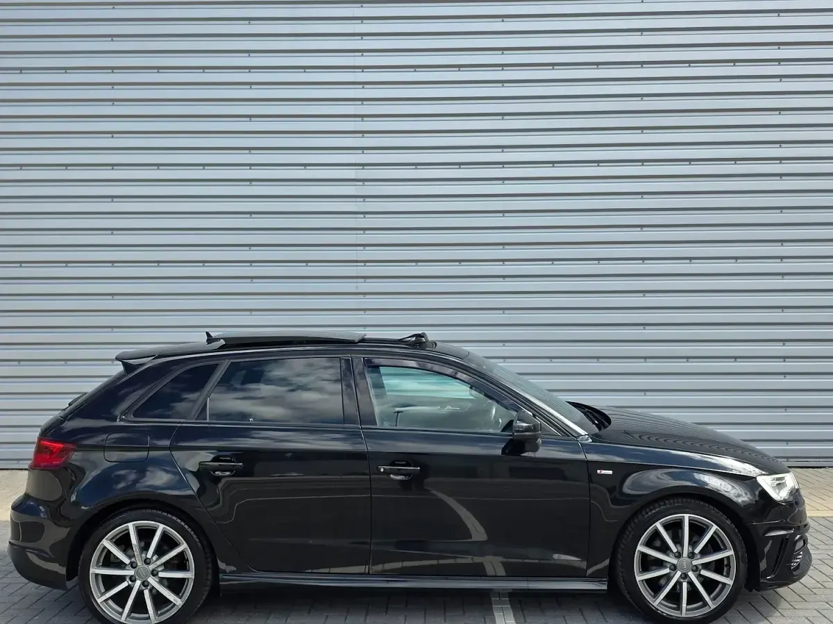 Used Audi A3 Sportback S-Line 184 HP (135 kW) 2014 Black Hatchback