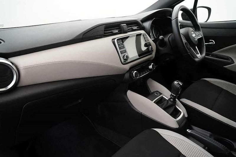 Used Nissan Micra Tekna 114 HP (83 kW) 2019 Black Hatchback