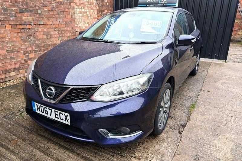Blue Used 2017 Nissan Pulsar N-Connecta Hatchback | £5,495 (Fair price) - Image 1/1