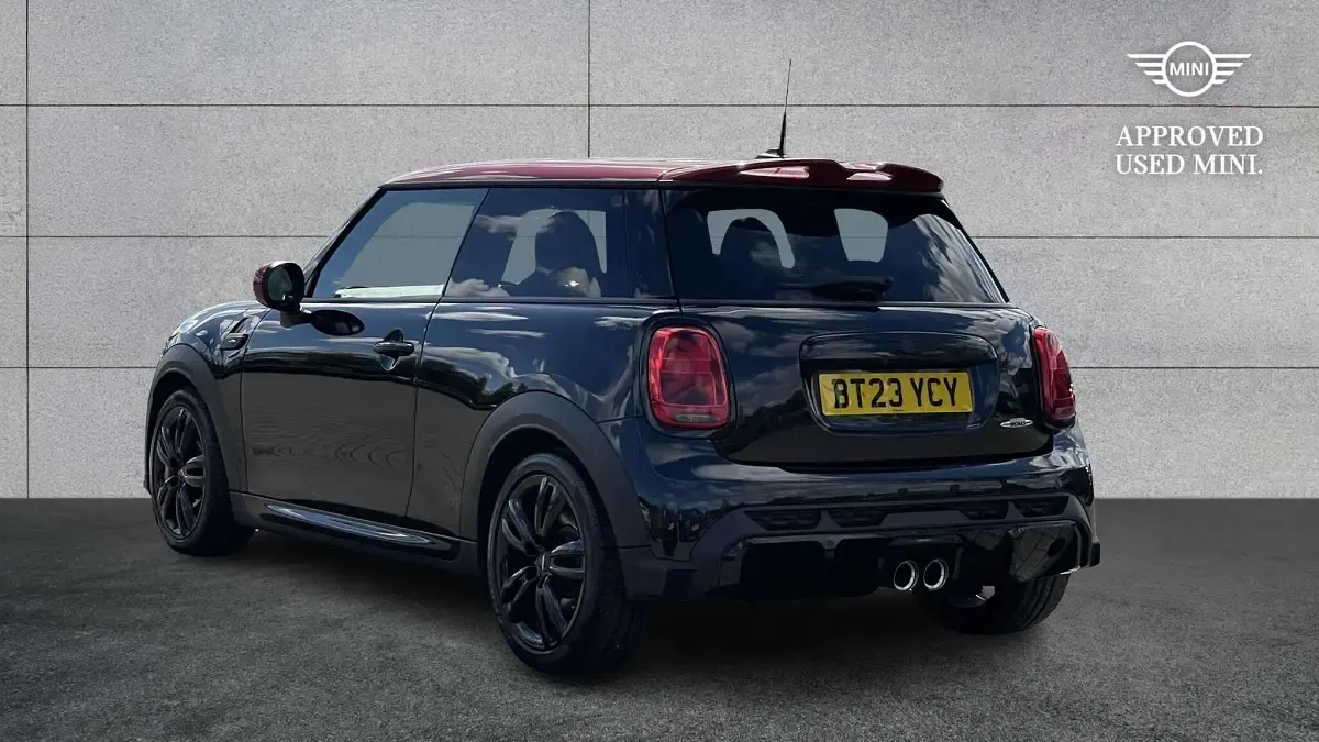 Used Mini John Cooper Works Hatch 228 HP (167 kW) 2023 Black Hatchback