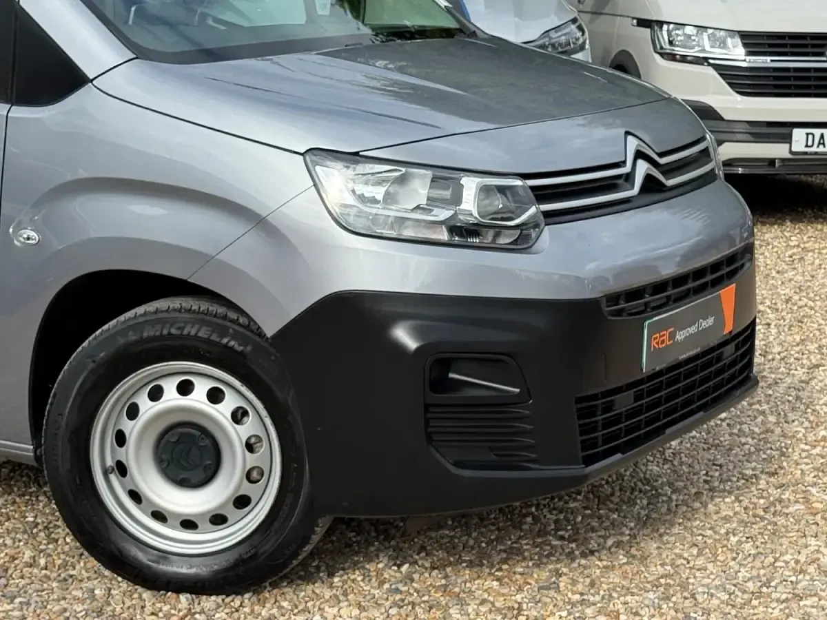 Used Citroën e-Berlingo 100 kW (136 HP) 2023 Grey MPV
