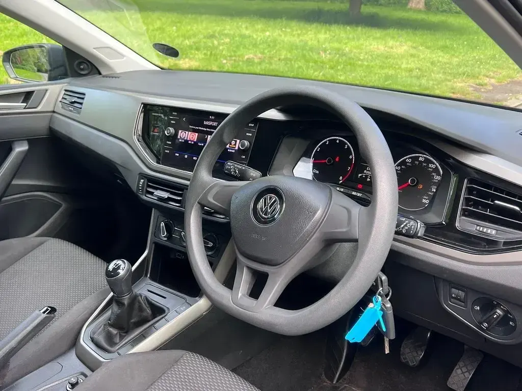 Used VW Polo S 78 HP (57 kW) 2020 Grey Hatchback