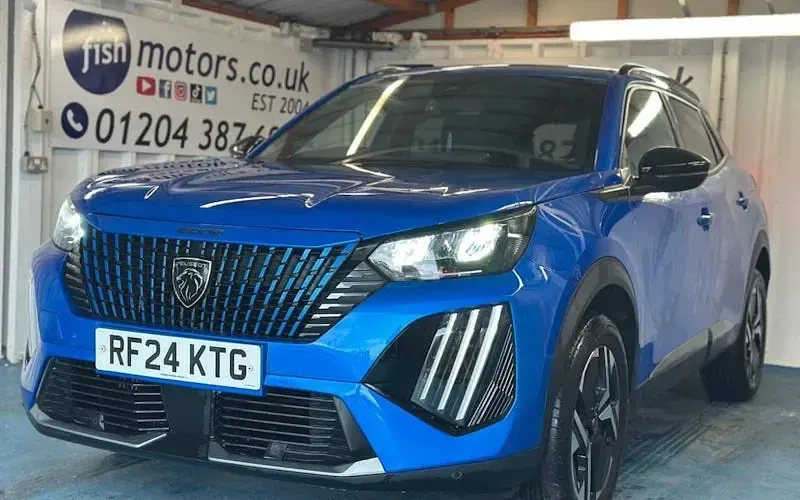Used Peugeot 2008 Allure 131 HP (96 kW) 2024 SUV
