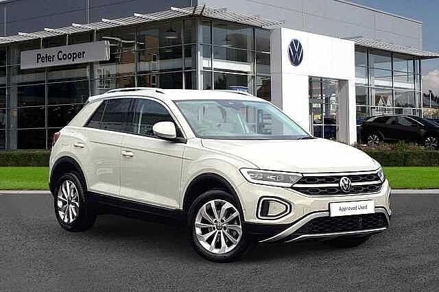 Grey Used 2023 VW T-Roc Style SUV | £20,996 (Fair price) - Image 1/4