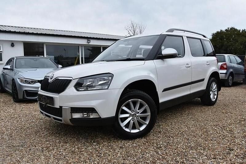 White Used 2015 Skoda Yeti SUV | £10,995 (Good price) - Image 1/1