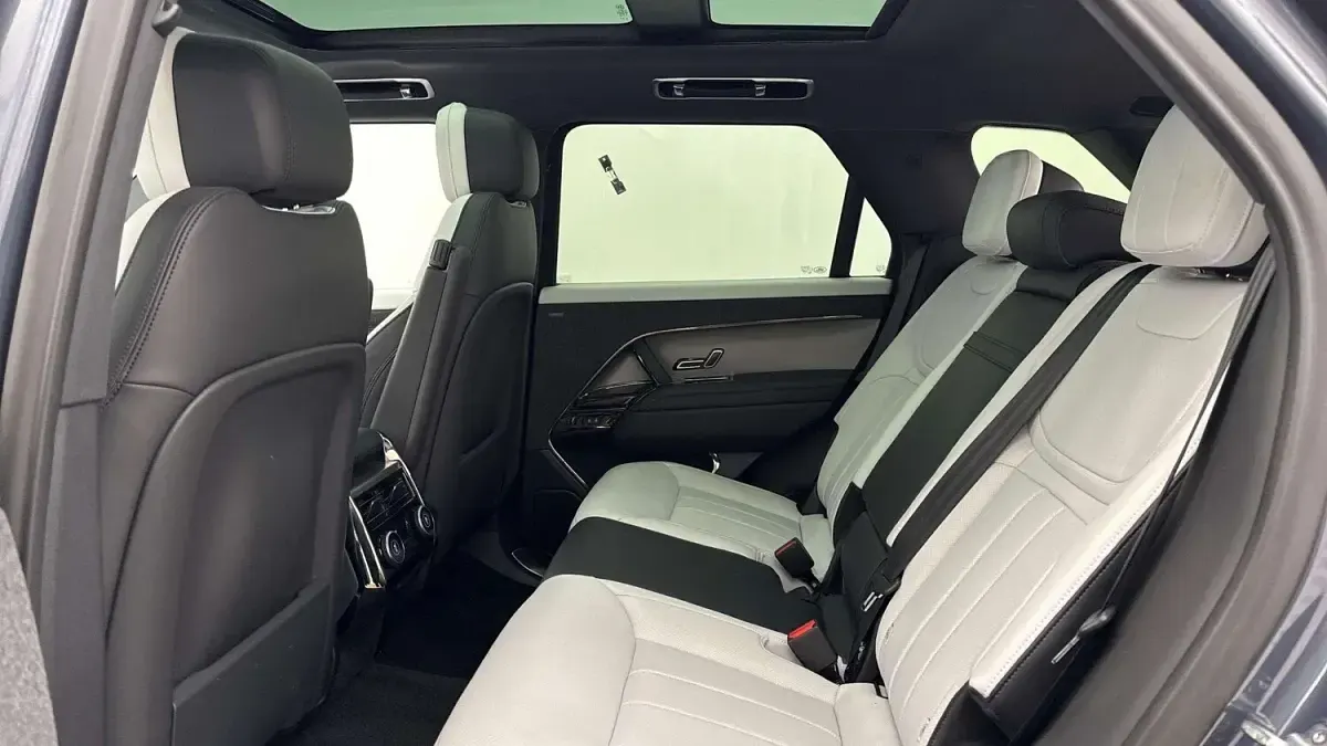 Used Land Rover Range Rover Sport SE Dynamic 2024 Blue SUV