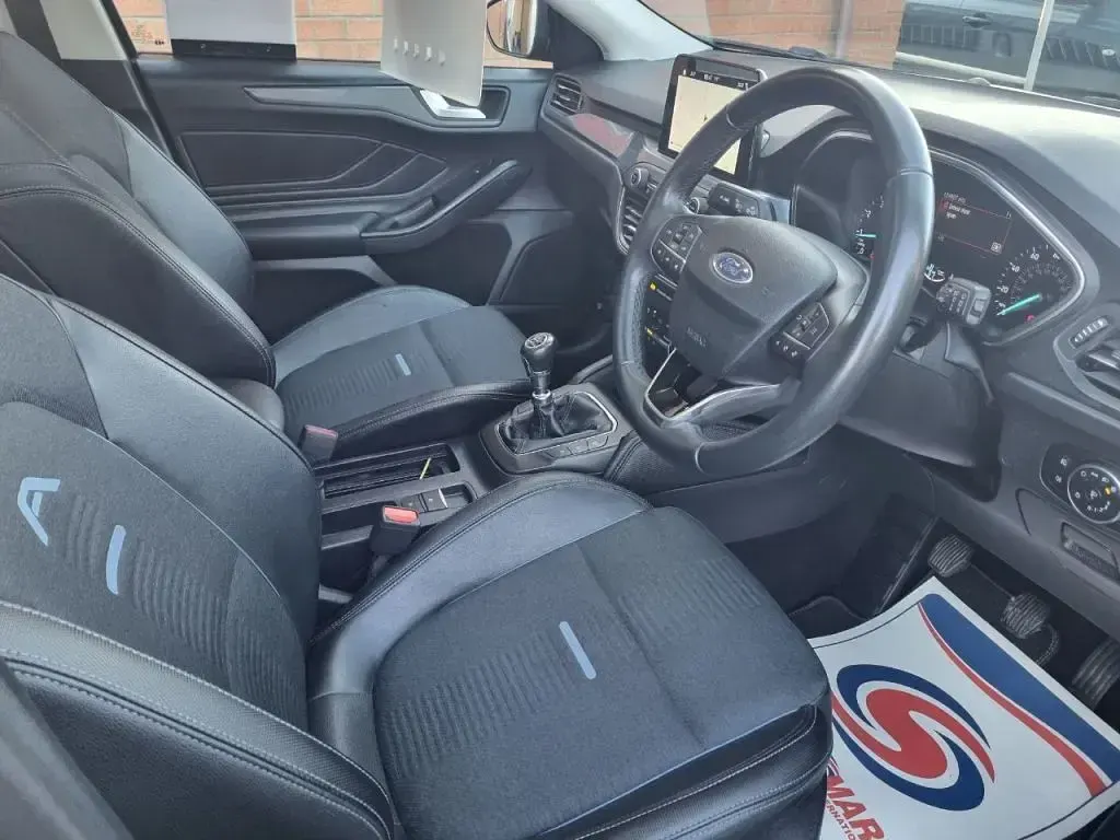 Used Ford Focus Active X 125 HP (91 kW) 2020 Grey Hatchback
