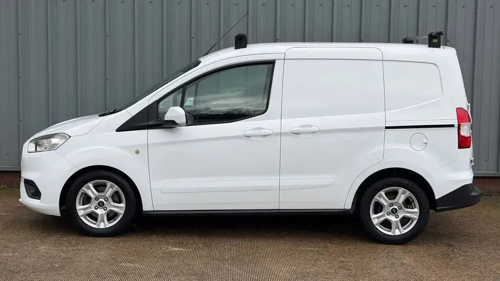 Używany Ford Transit Limited 100 KM (73 kW) 2020 Biały Van