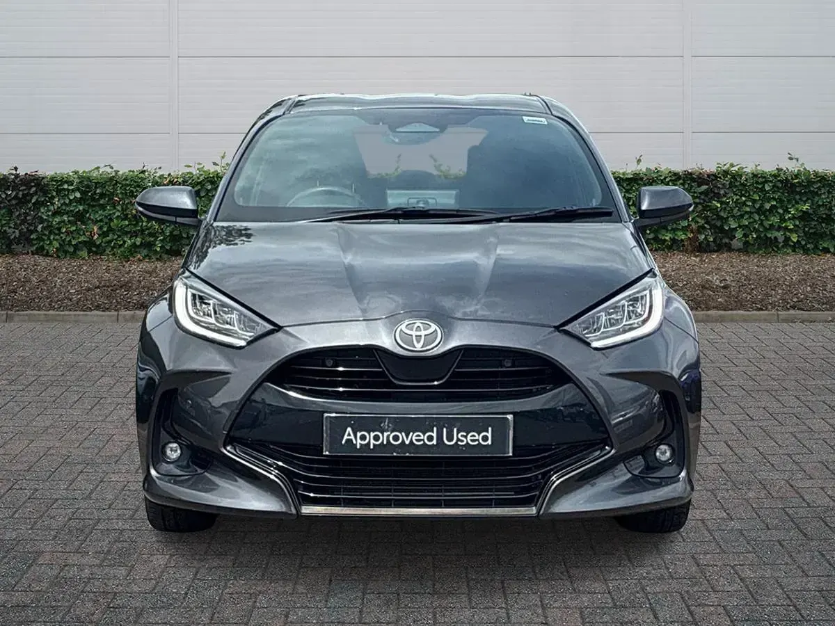 Used Toyota Yaris 116 HP (85 kW) 2024 Grey Hatchback
