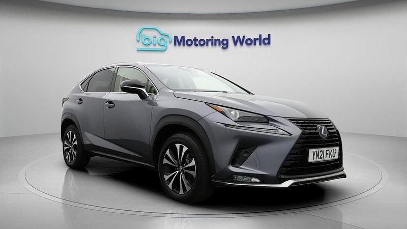 Used Lexus NX300h 194 HP (142 kW) 2021 Grey SUV