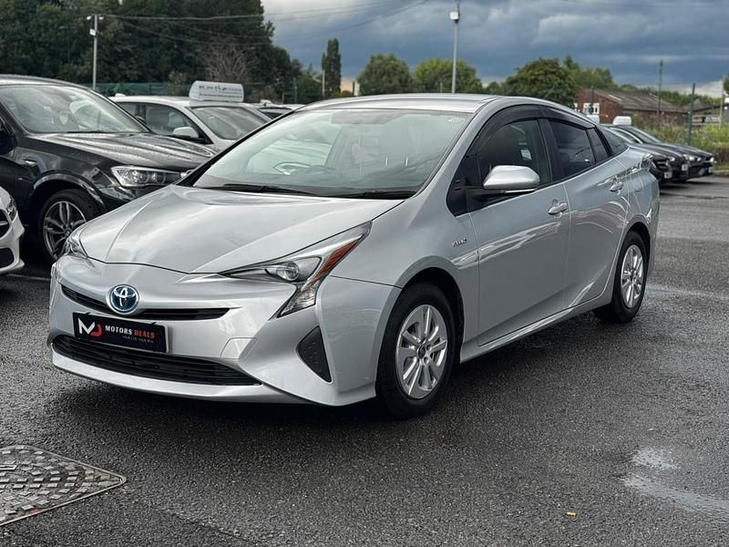 Used Toyota Prius 2018 Silver Hatchback
