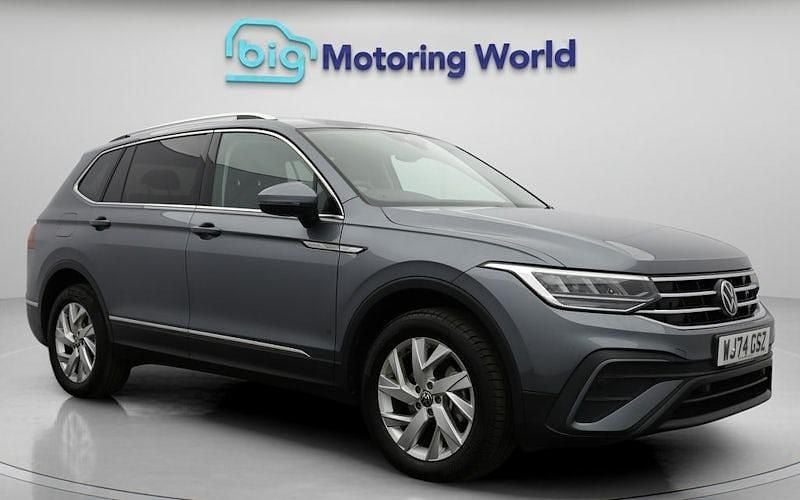 Used 2024 VW Tiguan Allspace S SUV | £26,300 (Fair price) - Image 1/4