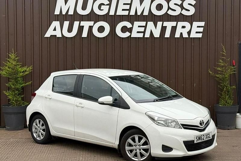 Used 2013 Toyota Yaris | £4,495 (Fair price) - Image 1/1