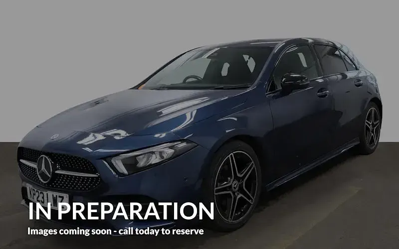 Used Mercedes A200 Executive 163 HP (119 kW) 2022 Blue Hatchback