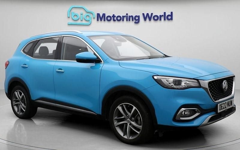 Blue Used 2022 MG HS Excite SUV | £15,000 (Fair price) - Image 1/4