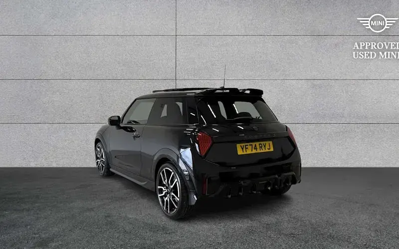 Used Mini Cooper Sport 150 kW (204 HP) 2026 Hatchback