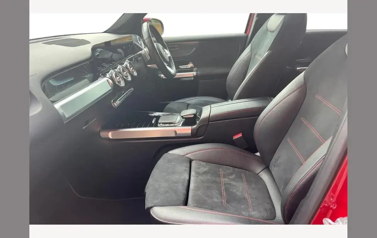 Used Mercedes GLB200 AMG line 150 HP (110 kW) 2021 Red SUV