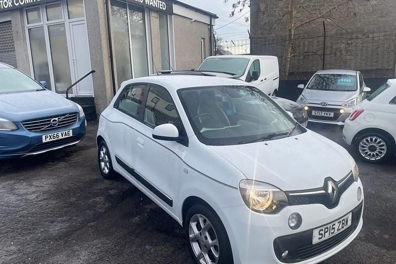 White Used 2015 Renault Twingo Dynamique Hatchback | £4,495 (Fair price) - Image 1/1