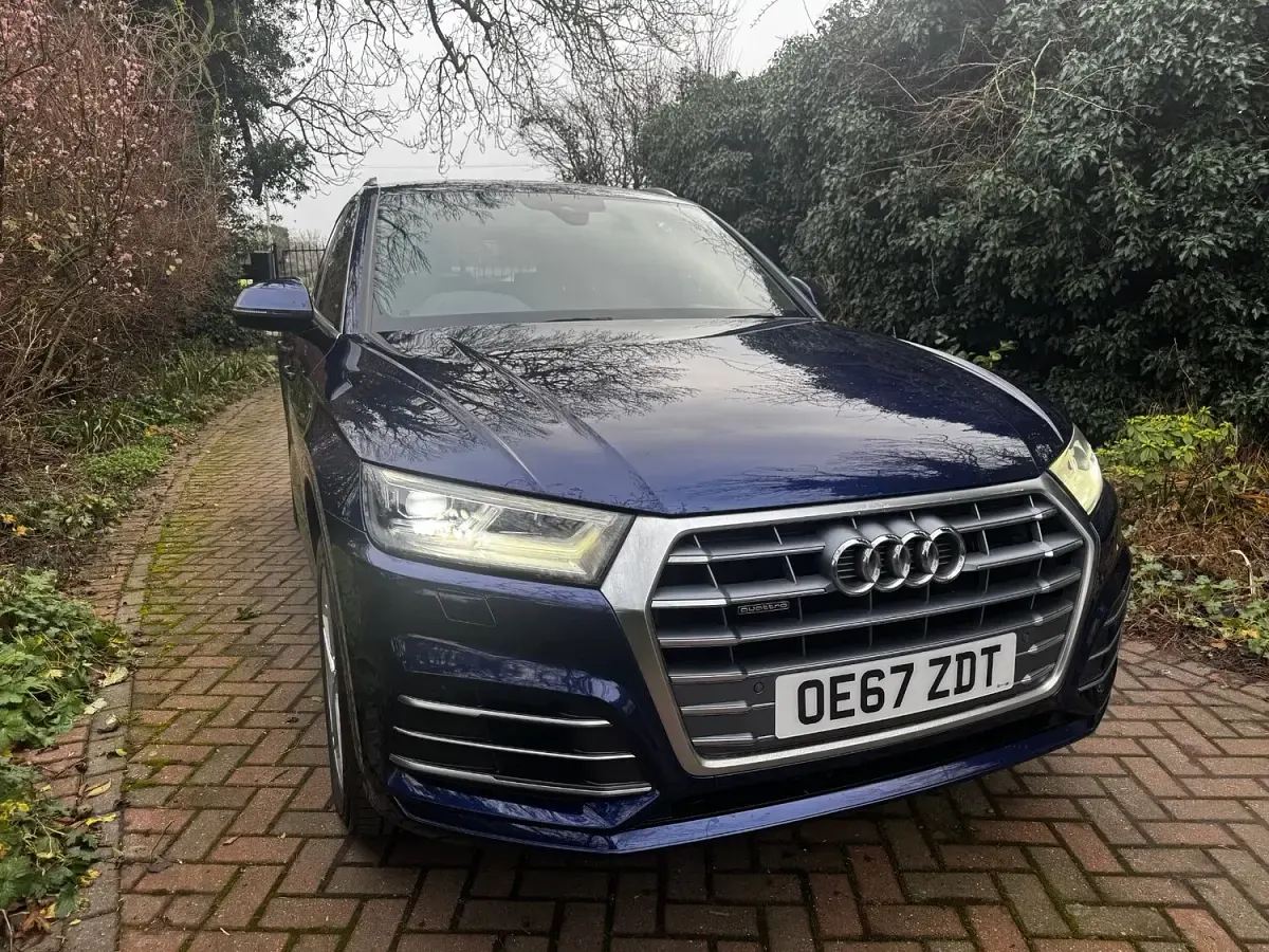Used Audi Q5 S-Line 190 HP (139 kW) 2018 Blue SUV