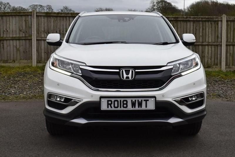 Used Honda CR-V SE Plus 160 HP (117 kW) 2018 White SUV