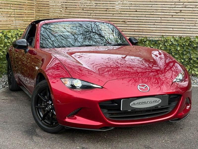 Used Mazda MX5 132 HP (97 kW) 2018 Red Cabriolet
