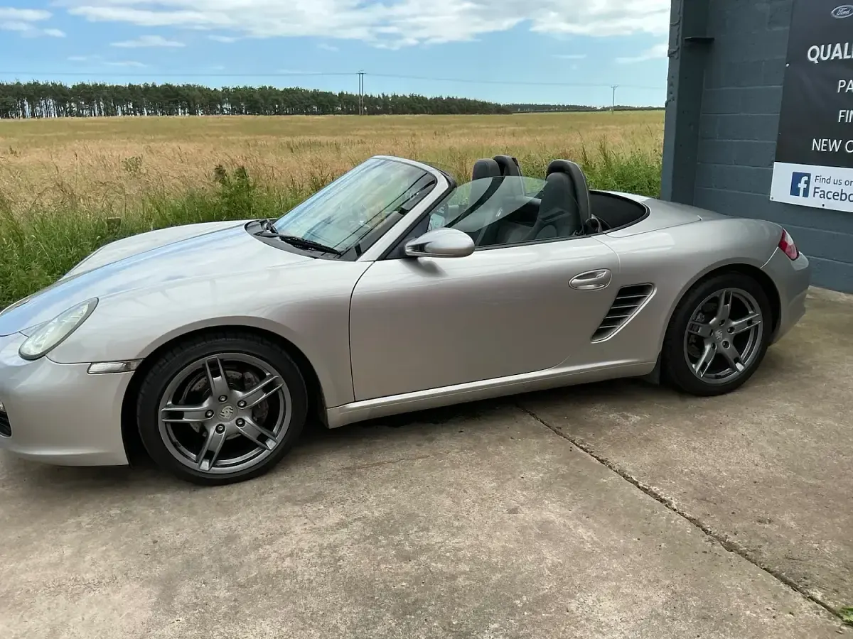 Used Porsche Boxster 240 HP (176 kW) 2005 Silver Cabriolet